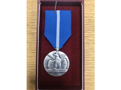 Medaila 100. výročia znovuzískania nezávislosti pre predsedu správnej rady