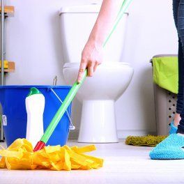 Jak dokładnie wysprzątać łazienkę?